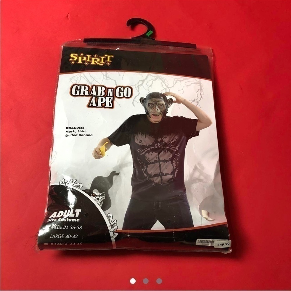 Grab and go ape / monkey costume 🤎💛